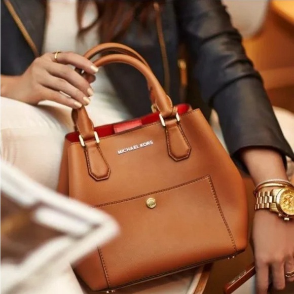 Michael Kors Handbags - Michael Kors handbag✨ Host Pick🏆🎉🎉🎉🎉🎉🎉